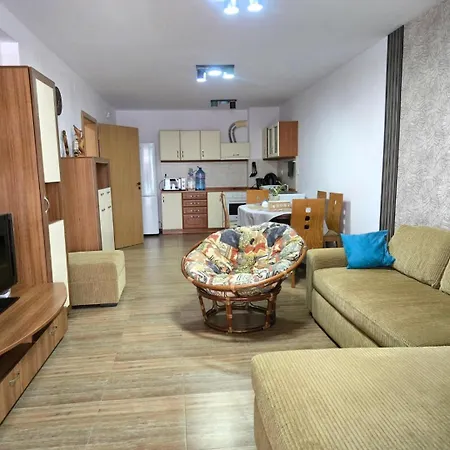 алекс 3 * Pomorie